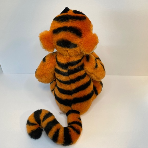 Mattel Vintage 1998 Disney Tigger Stuffed Animal Plush - Picture 7 of 9